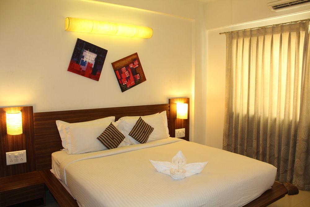 Capital O 14972 Hotel Ekaa Bangalore Exterior foto